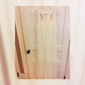 White maxi dress!