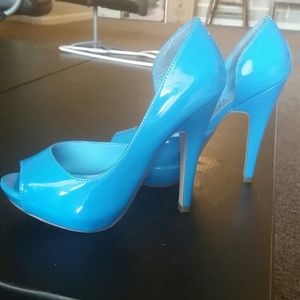 Turquoise heels