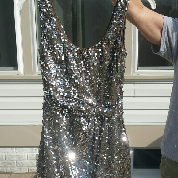 Tope Sparkly Dress - Picture 1 of 2