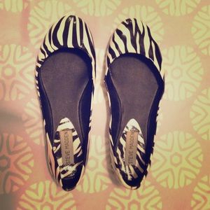 Steve Madden flats