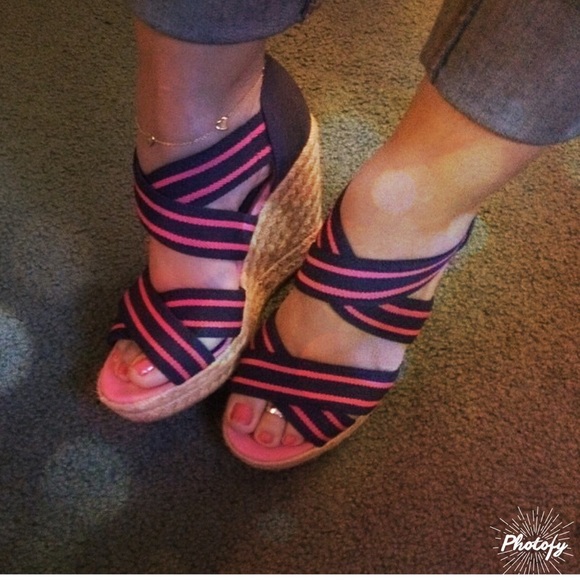 H&M Shoes - 💗💙H&M espadrille wedges💙💗