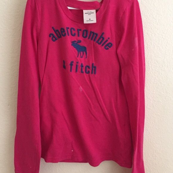 Hot pink with navy blue lettering long sleeve!