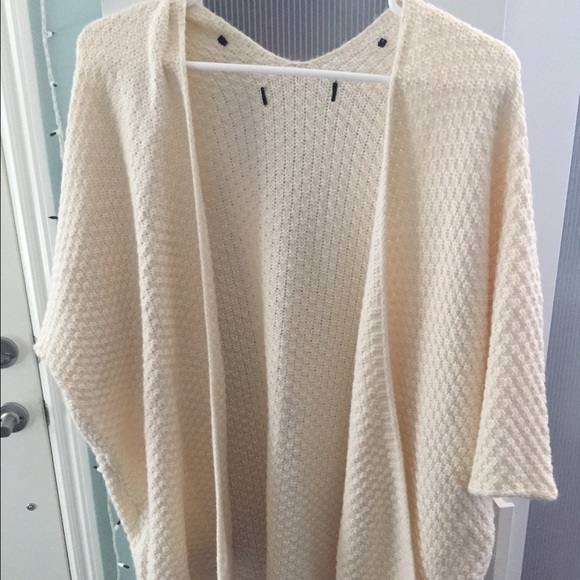 Forever 21 Sweaters - Cream cardigan