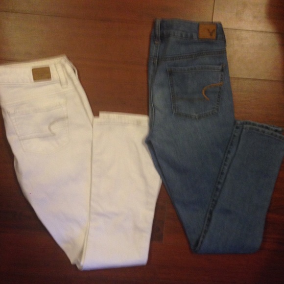 American Eagle Outfitters Denim - 2 pair of American Eagle jeans. Perfect ❤️