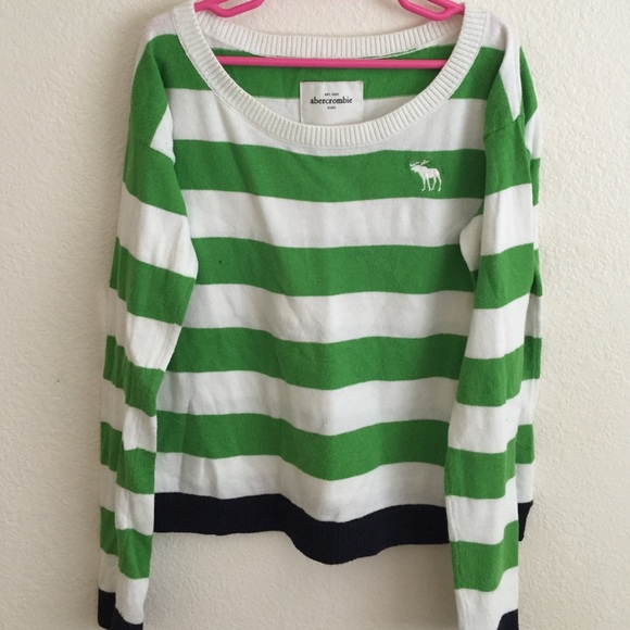 Thin sweater type of long sleeve!