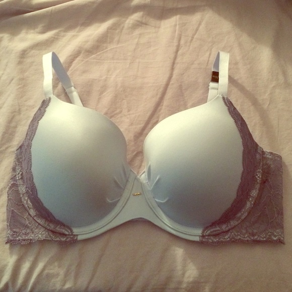Victoria Secret Bra 36D