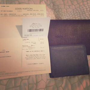 Louis vuitton mens wallet brand new Louis vuitton mens wallet brand new