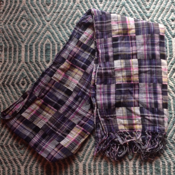 H&M Plaid Fringe Scarf