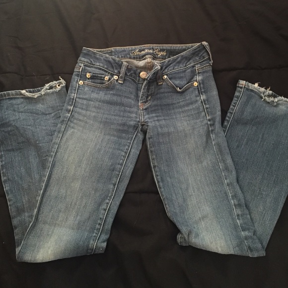 American Eagle boyfriend jeans