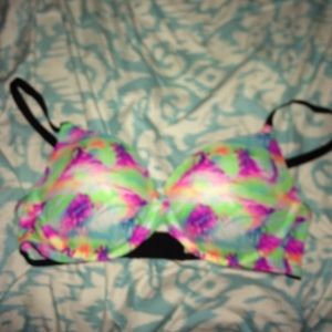 Victoria Secret wear every where bra 36C
