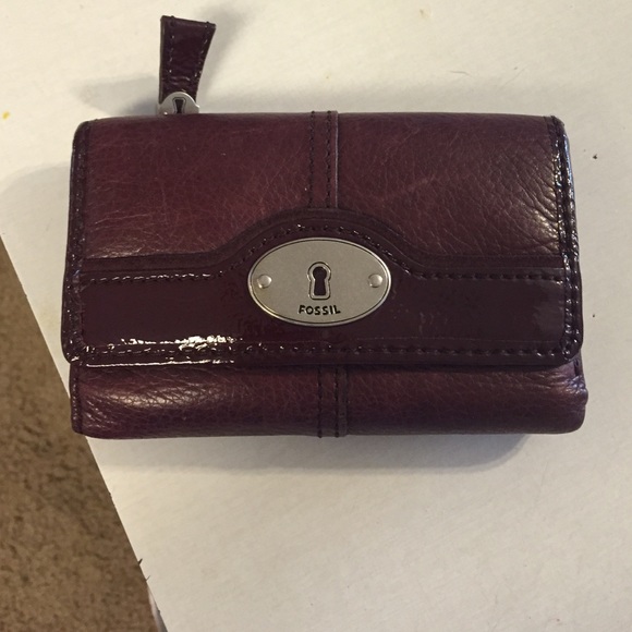 Fossil wallet