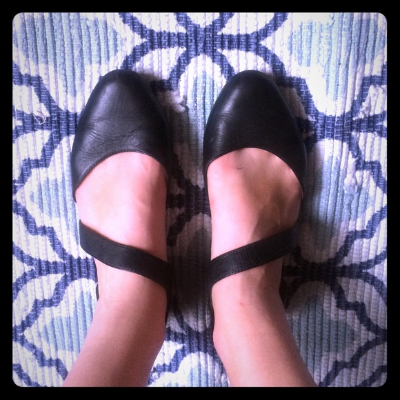 black ballet flats with a modern twist