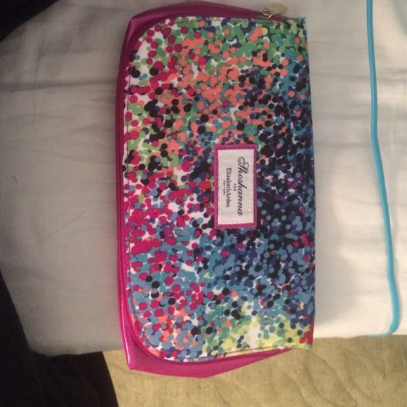Elizabeth Arden makeup case