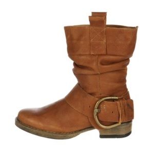 Steve Madden P-Axxel boots size 9