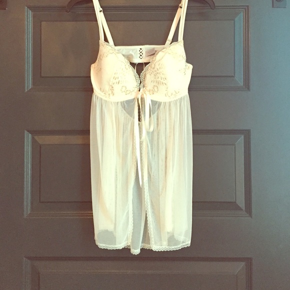 Victoria's Secret Ivory and Gold Lace Babydoll