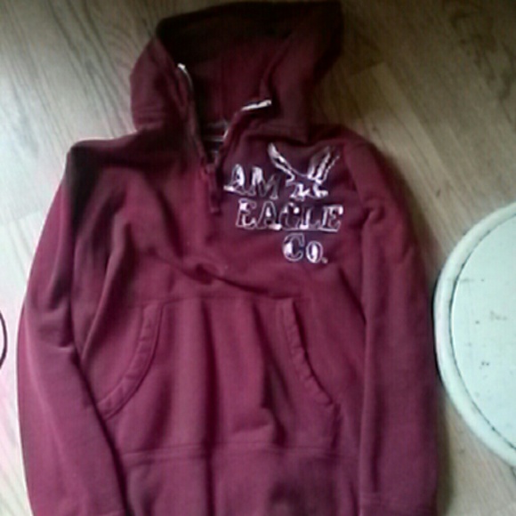 American Eagle sweatshirt