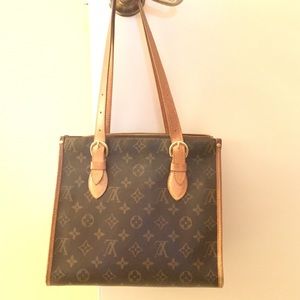 Louis Vuitton ... AUTHENTIC... purse