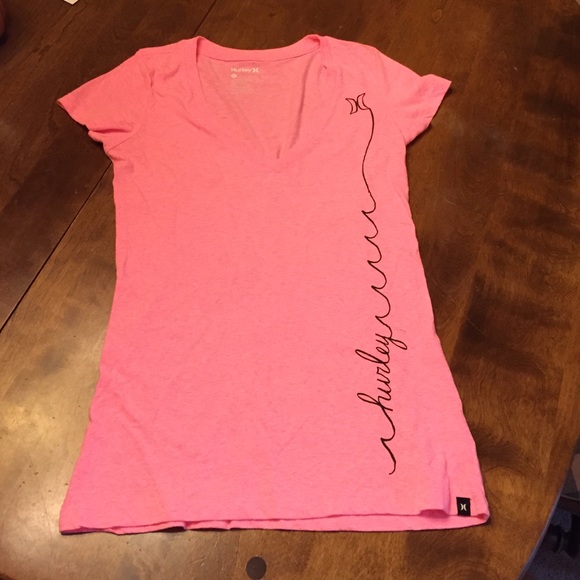 Hurley vneck size medium
