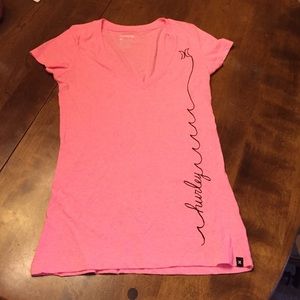 Hurley vneck size medium