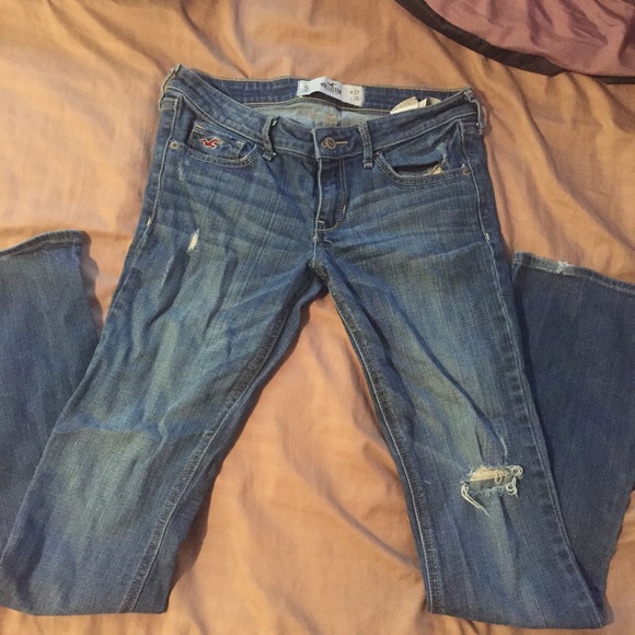 Distressed hollister jeans