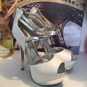 White with silver strip platform