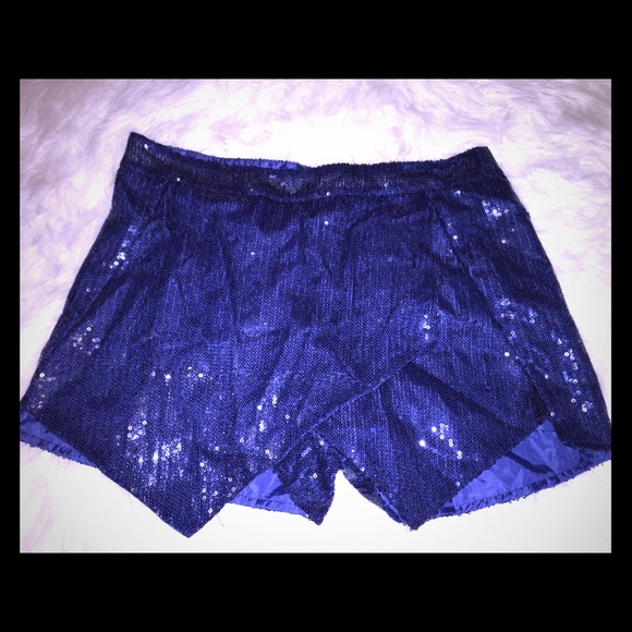 Missguided Sequin Skort in Navy