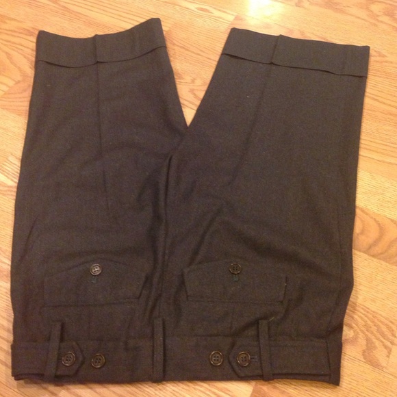 Capris - Picture 2 of 3