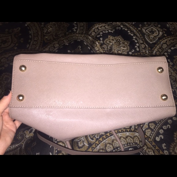 ๐ซ๐ซSOLD ๐ซ๐ซ Michael Kors Hamilton - Picture 3 of 3