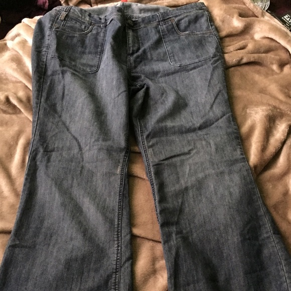 EUC Torrid Flare Jeans