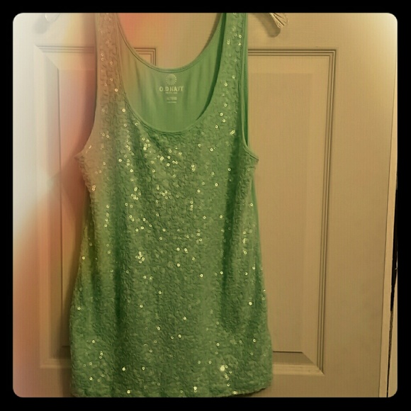 Reposh! Sea foam green sequin tank