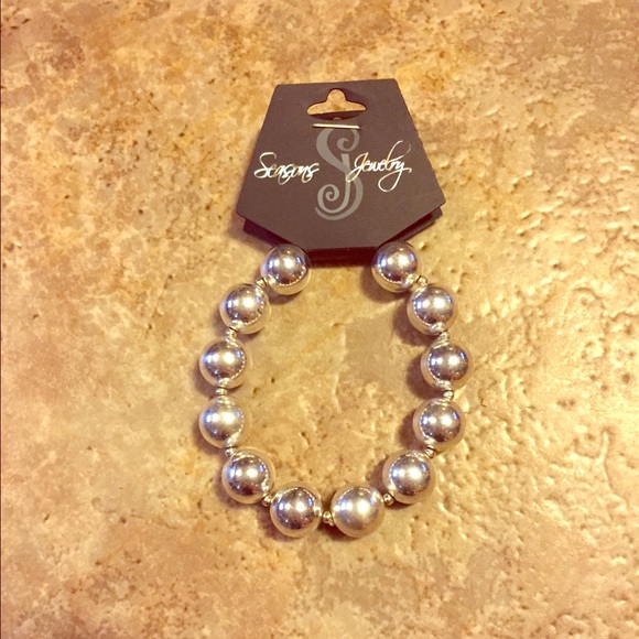 Silver Beaded Bracelet - Picture 1 of 2