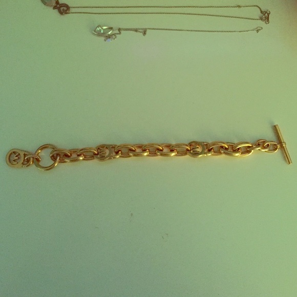 Michael Kors Rosegold link chain bracelet