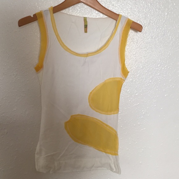 Fun, bright and perfect for summer top