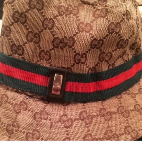 Gucci bucket hat
