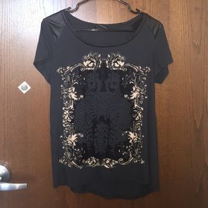 Dark emerald tiger tee