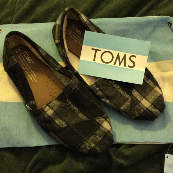 Flannel toms