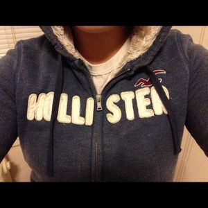 Hollister fluffy hoodie