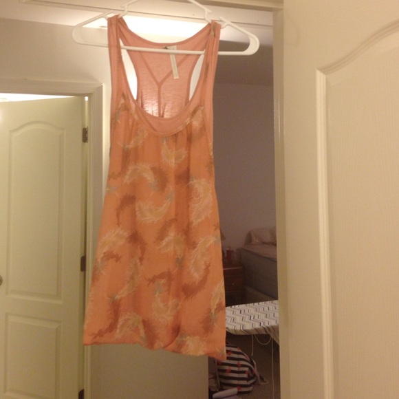 Lauren Conrad blush feather tank top