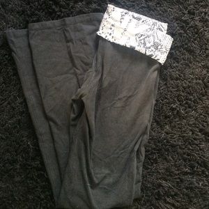 Vs yoga pants