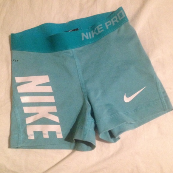 Nike Pro shorts XS