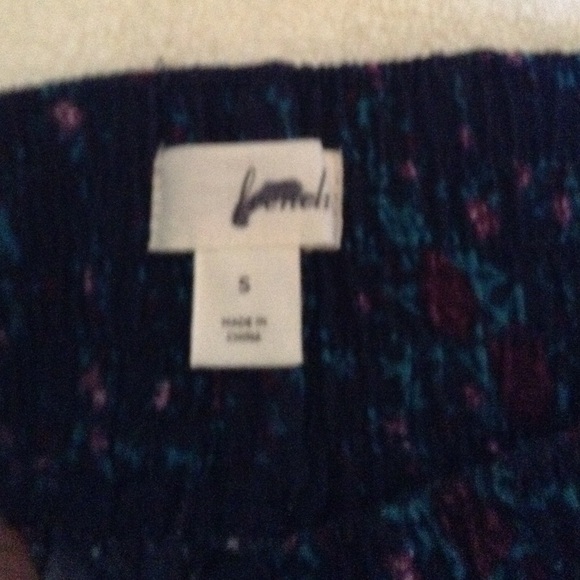 Frenchi skirt 💐 - Picture 3 of 3