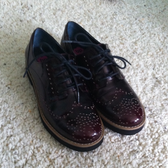 Deep Burgundy Women's Brogues - Size 5