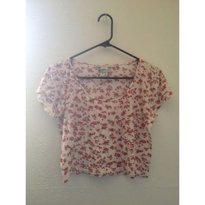 flowery crop top