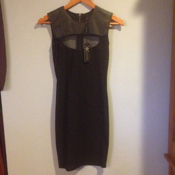 Kardashian Kollection sexy bodycon