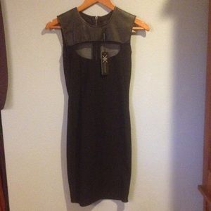 Kardashian Kollection sexy bodycon