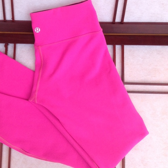 💠SOLD/BUNDLE💠LULULEMON REVERSIBLE WU - Picture 4 of 4