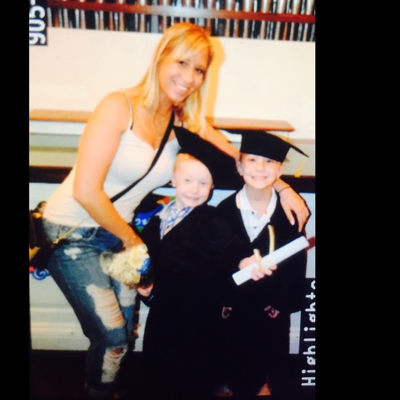 Meet your seller🙋🏼 - Picture 4 of 4