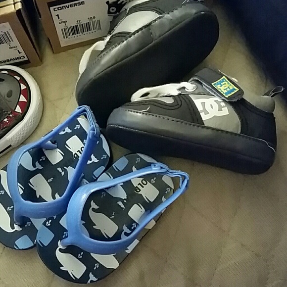 Baby sneaker Bundle - Picture 3 of 4