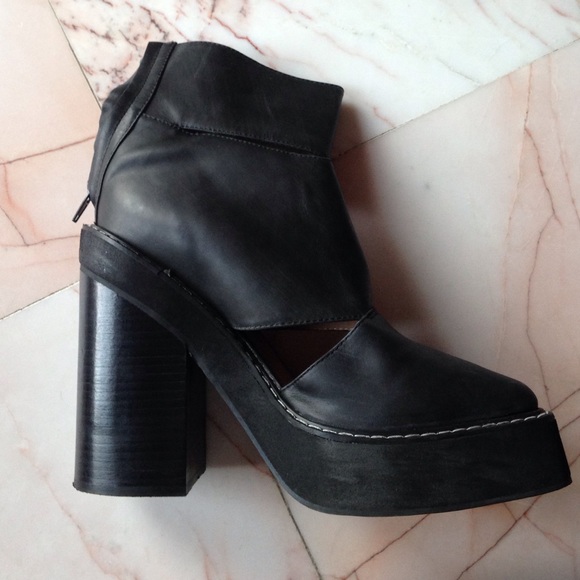 🍀SOLD🍀Extra pictures of the Jeffrey boots