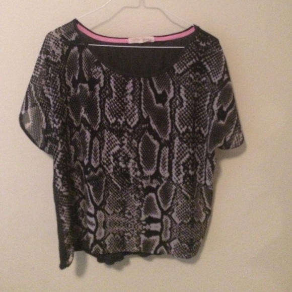 cropped top